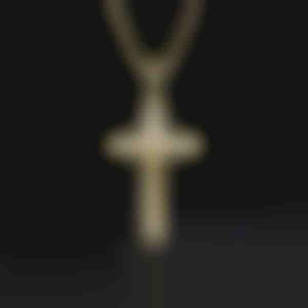 Colar com pendente de crucifixo religioso | SALVATORA